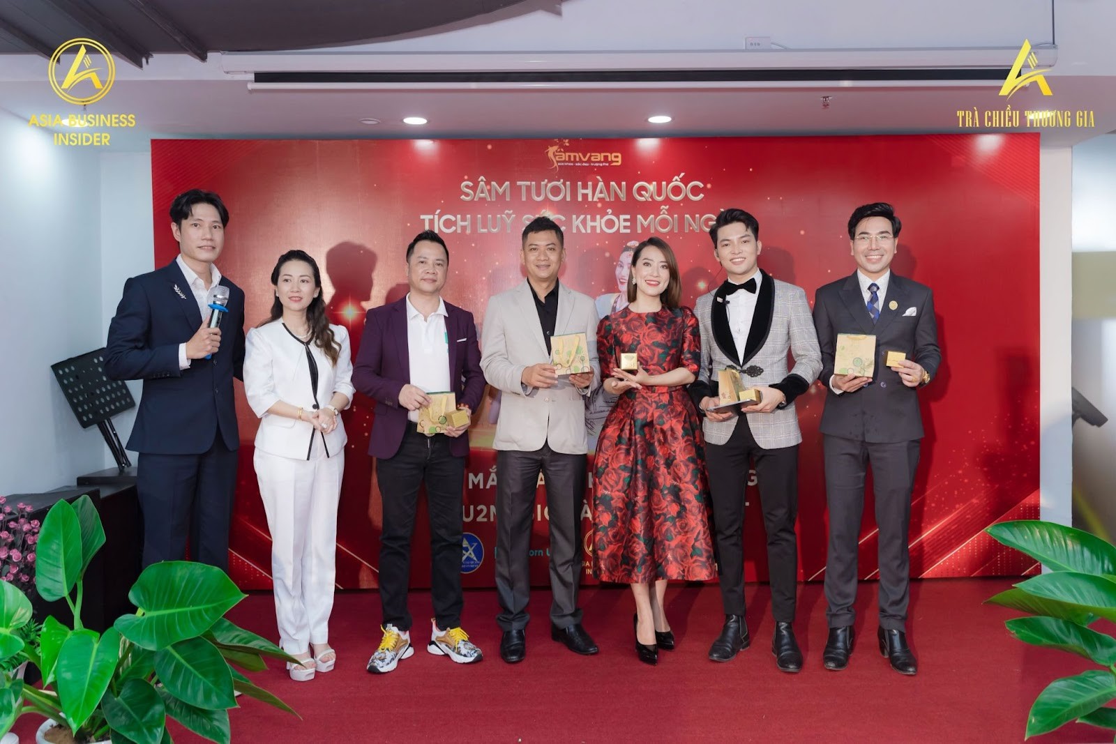tra-chieu-thuong-gia3-1692884826.jpg