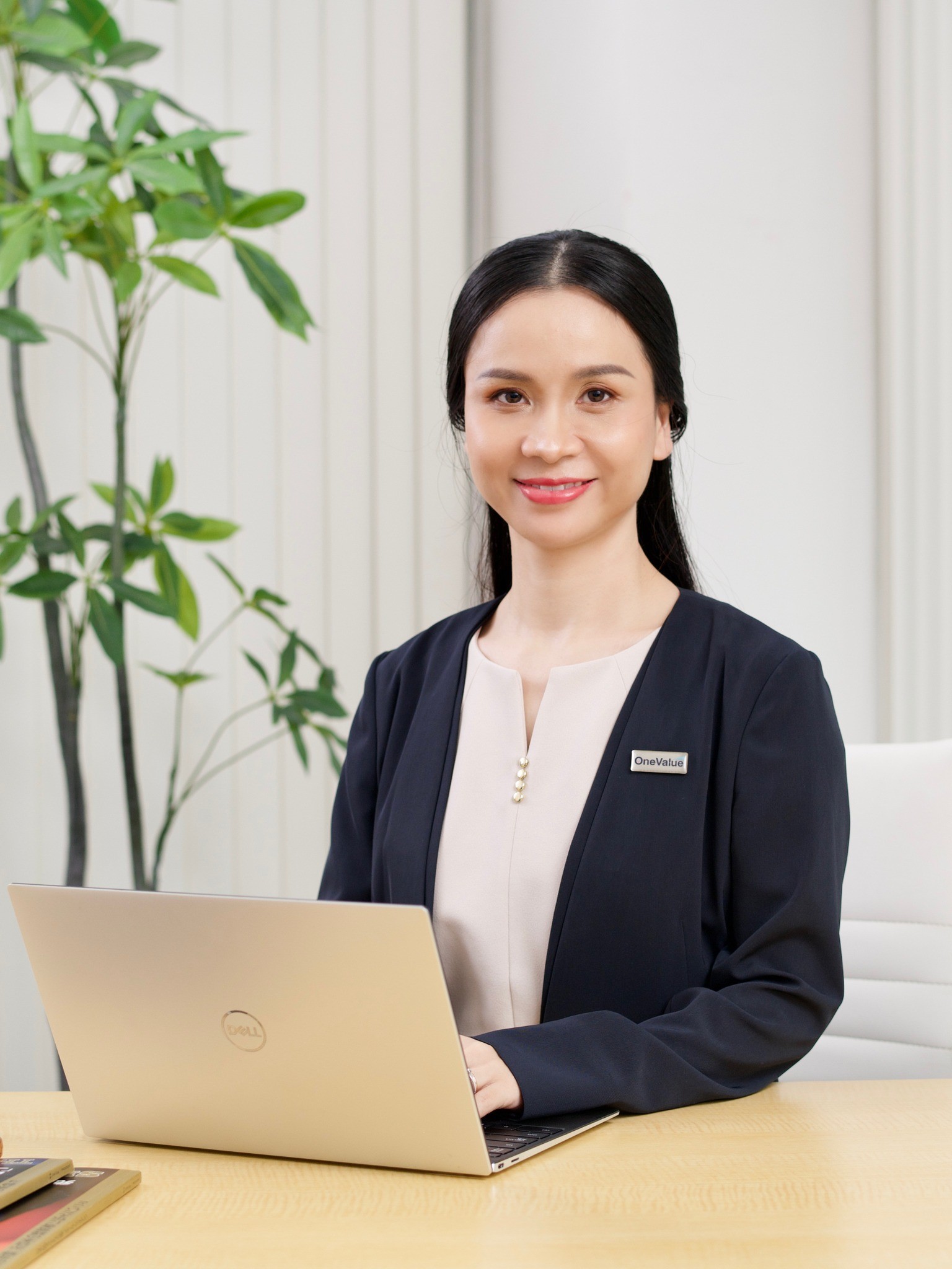 ceo-phi-hoa14-1697790487.jpg