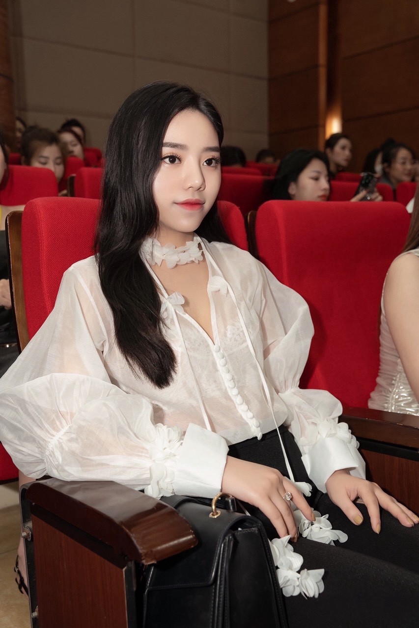 hang-nguyen-2-1701509968.jpg