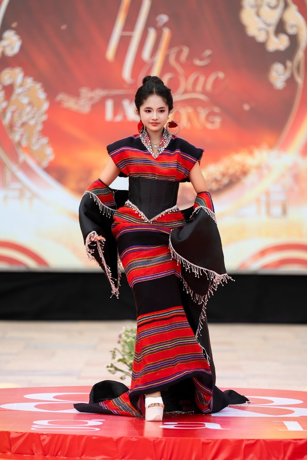 khanh-huyen-pa-co-4-1754833186.jpg