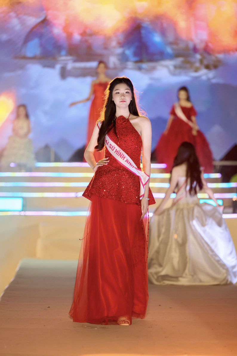 le-ngoc-thu2-1781274319.png