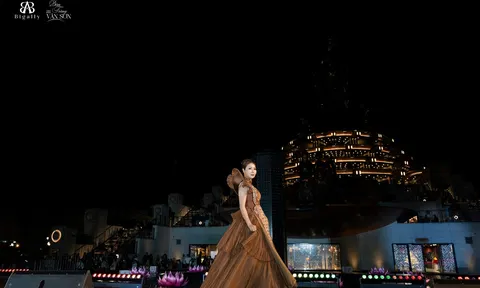 Hoa hậu Doanh Nhân Trái Đất 2024 Vương Thị Hương: First-Face tỏa sáng trong BST Thiên Sơn Hoạ Cẩm, biểu tượng giao thoa giữa truyền thống và hiện đại