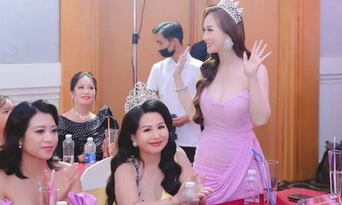 Á hoàng Dương Yến Trinh đầy tươi tắn tại họp báo cuộc thi Hoa hậu Doanh nhân Châu Á Việt Nam 2022