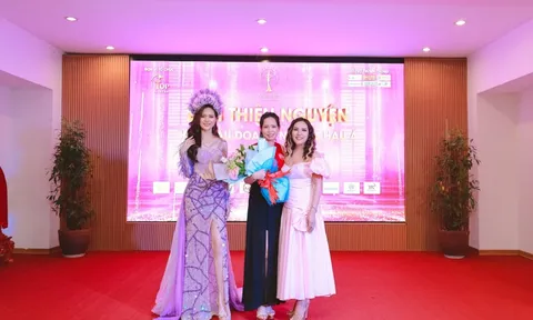 Đấu giá làm từ thiện: Doanh nhân Thái Thị Quý Hương mạnh tay quyên góp 212 triệu đồng cho vật phẩm đặc biệt