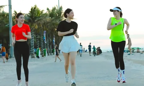 Hoa hậu Nguyễn Mai Anh cùng Hoa hậu Vũ Ngọc Anh, Á hậu Lê Xuân Tâm tham gia giải marathon tại TP. Tam Kỳ