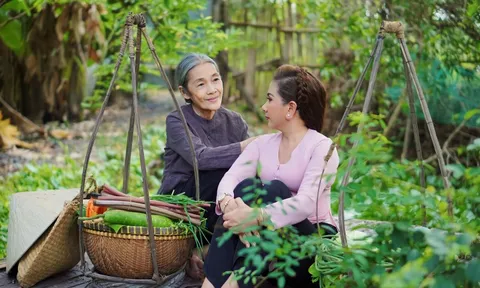 Hoa hậu Yến Phượng "thừa thắng xông lên" với sáng tác thứ 2 về tình mẫu tử