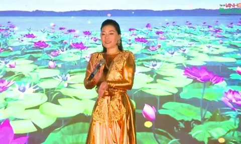 Ca khúc SEN của NSƯT Hương Giang và Nhà báo Vương Xuân Nguyên gây được ấn tượng ở Xứ Nghệ
