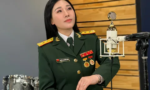 Kỷ niệm 79 năm Ngày thành lập Quân đội Nhân dân Việt Nam: NSƯT Hương Giang ra mắt MV “Âm vang Trường Sơn”