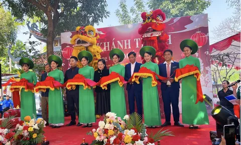 Cô đồng Đặng Thiên Hương tận tín tận tâm phát tâm công đức