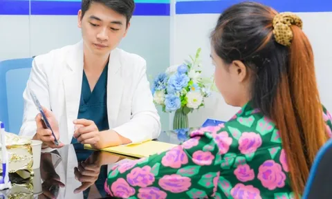 Thẩm Mỹ Dr Nhật Quang độc quyền tái sinh "cô bé" công nghệ Reborn Mini Eva