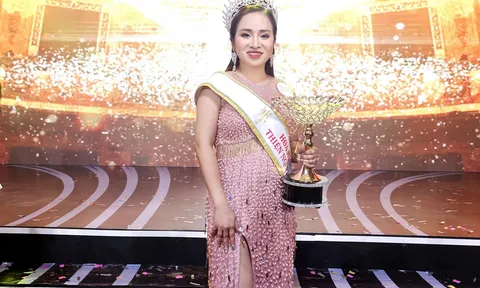 Doanh nhân Nguyễn Thị Oanh đăng quang ngôi vị Hoa hậu Thiện nguyện nhờ dự án nhân ái đầy ý nghĩa