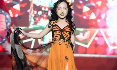 Phan Hoàng Anh Thư được xướng tên cho giải nhì cuộc thi Đại Sứ Mùa Đông 2022