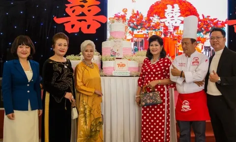 Lễ cưới tập thể miễn phí cho 51 cặp đôi khuyết tật đến từ TP.HCM và các tỉnh thành phía Nam